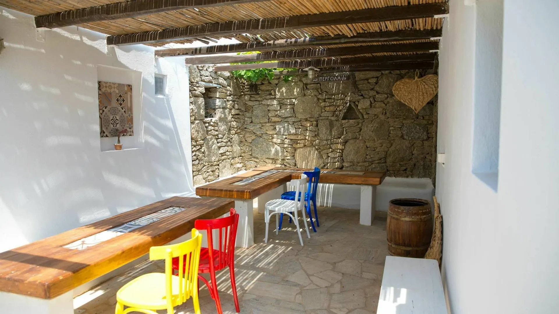 Bellou Suites Mykonos Town 0*,  Yunanistan