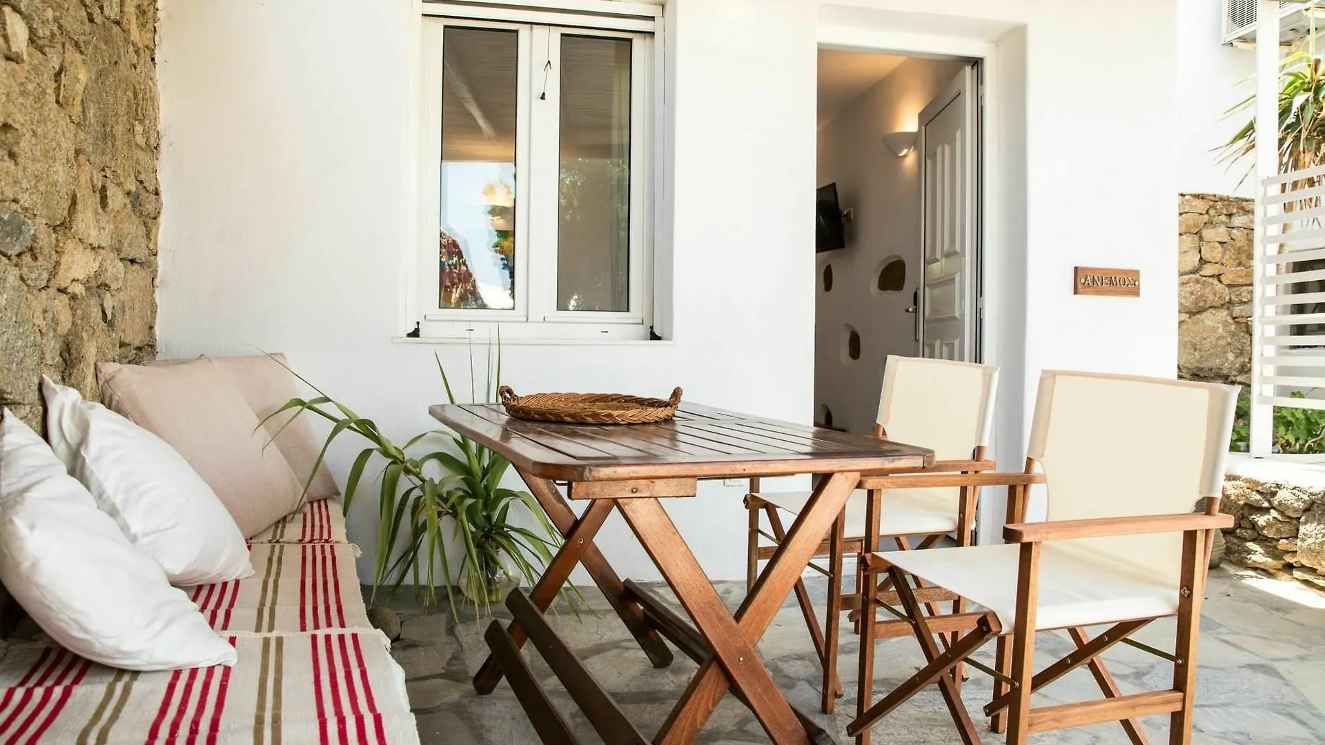 Bellou Suites Mykonos Town 0*,