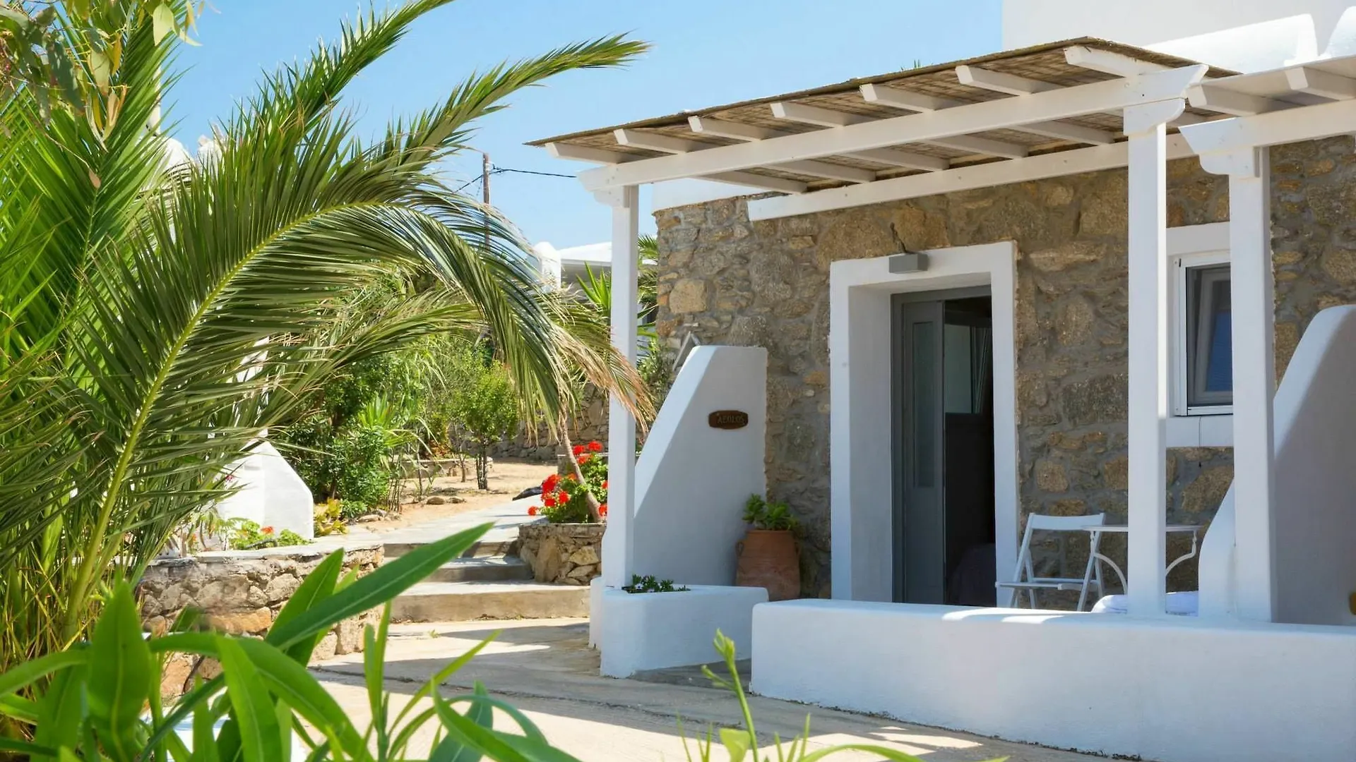 Bellou Suites Mykonos Town
